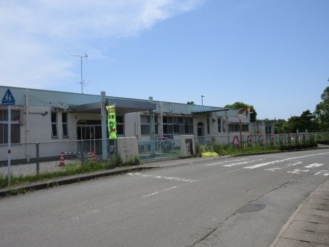 その他　きよざと保育園まで1100m