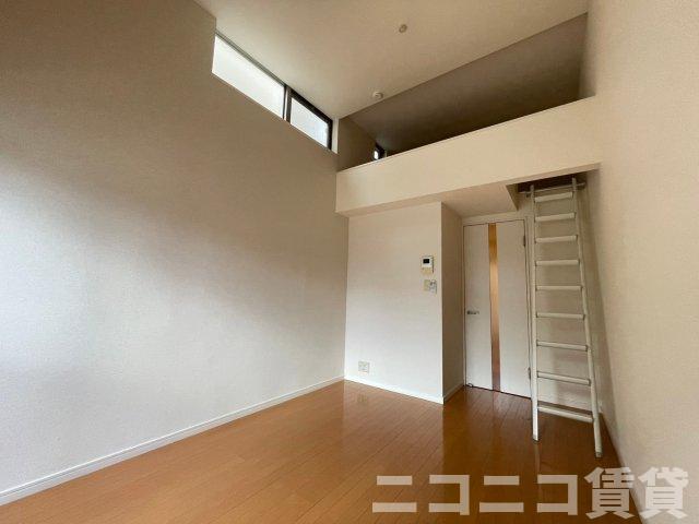 居室・リビング　モデルルームの為、現状を優先致します。