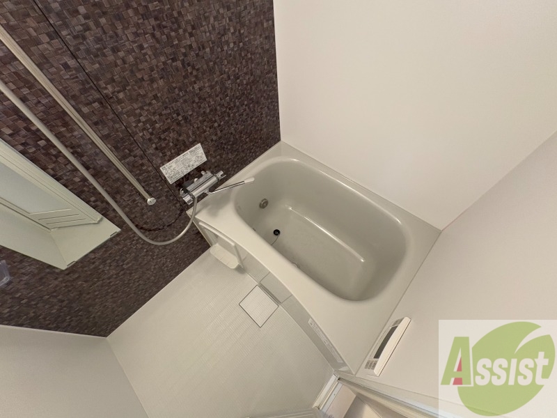 バス・シャワールーム　お風呂です！一日の疲れを癒してくださいね！