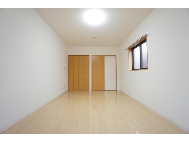 居室・リビング　広々１０帖！