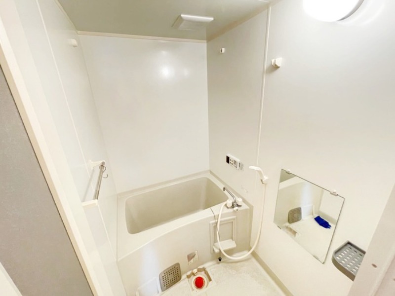 バス・シャワールーム　図面と現状に相違がある場合には現状を優先