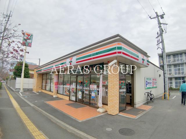 コンビニ　セブンイレブン八王子元本郷3丁目店（コンビニ）まで666m