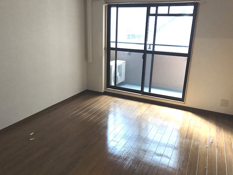 居室・リビング　※同タイプの他のお部屋です