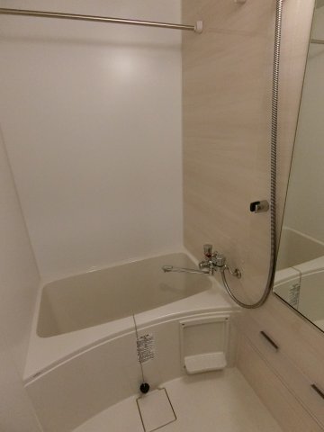 バス・シャワールーム　別部屋参考画像