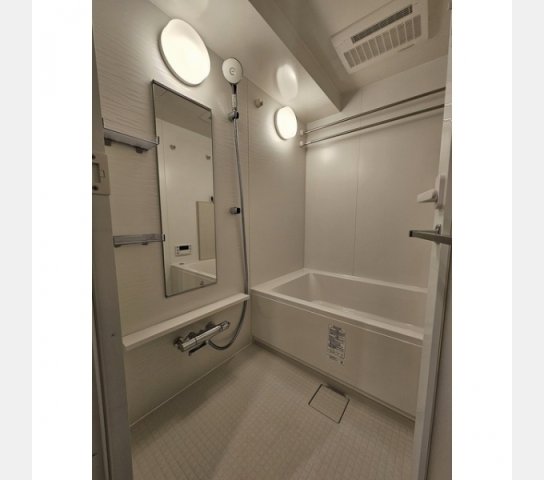 バス・シャワールーム　※別部屋の参考写真です。