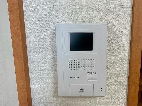セキュリティ　モニター付きインターホン