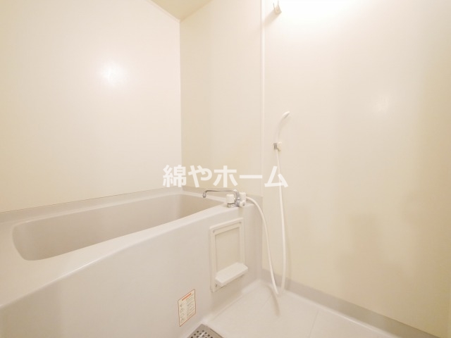 バス・シャワールーム　お風呂です