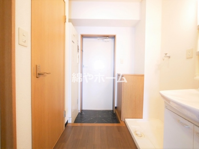 玄関　落ち着いた玄関です