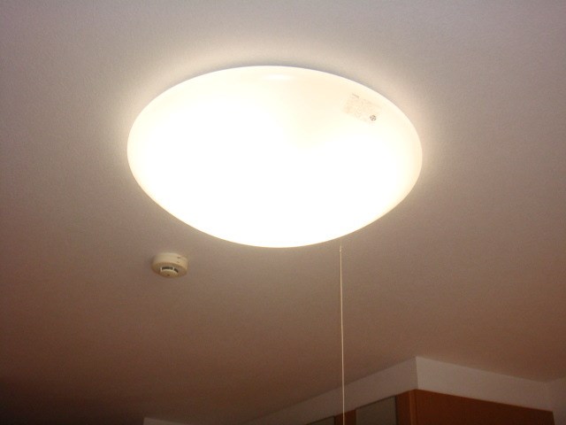 その他　照明付きです。