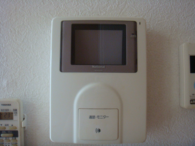 セキュリティ　安心のＴＶドアホン完備です。