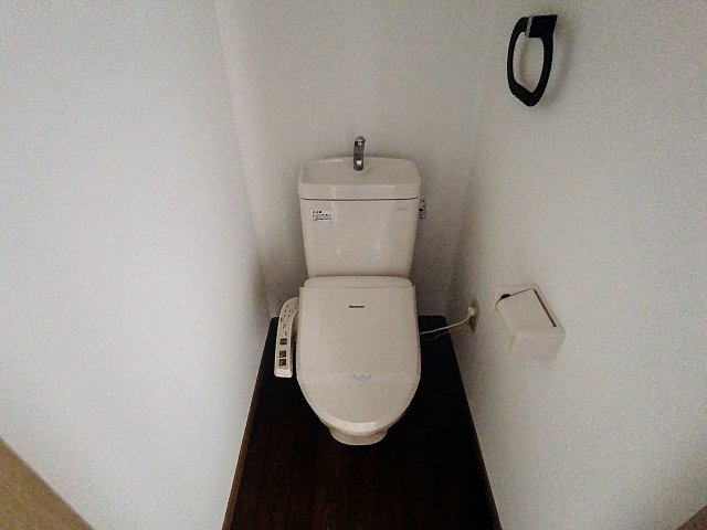 トイレ　2025年11月撮影※現況を優先します。
