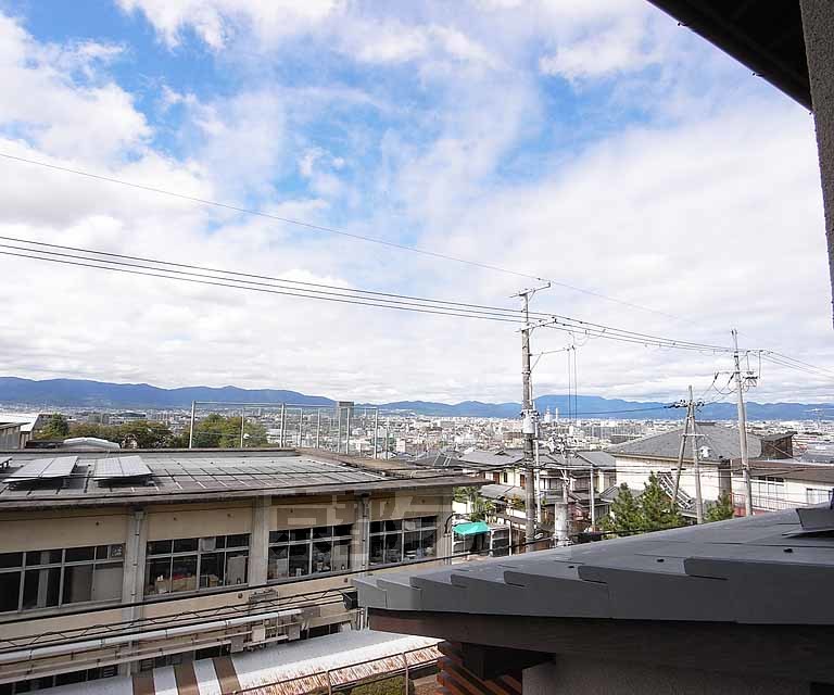 眺望　２階からの眺望です。小高い丘にあり、見晴らしもグッド