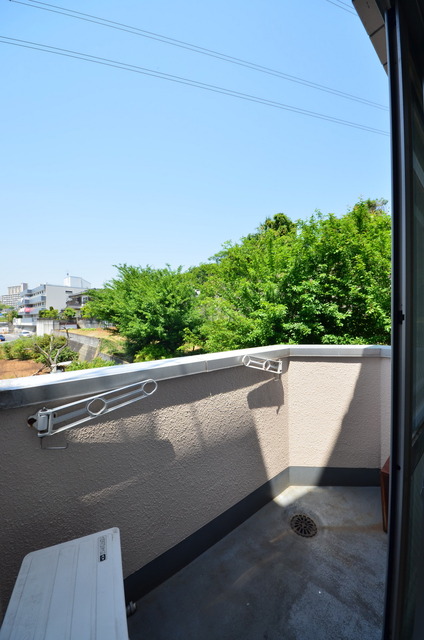 バルコニー　★陽のあたる、明るいバルコニー★