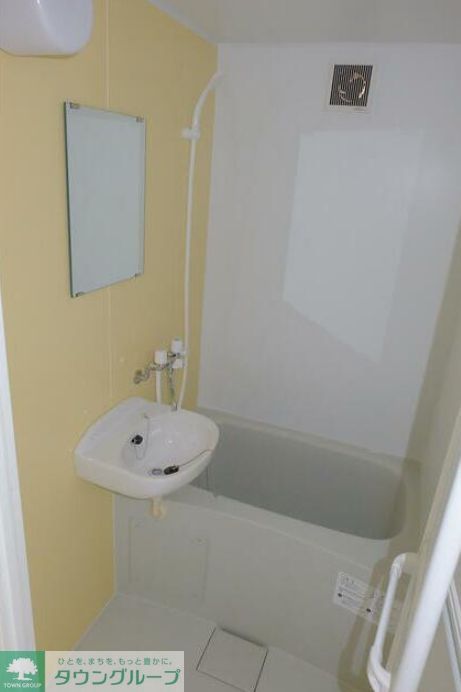 バス・シャワールーム　洗面