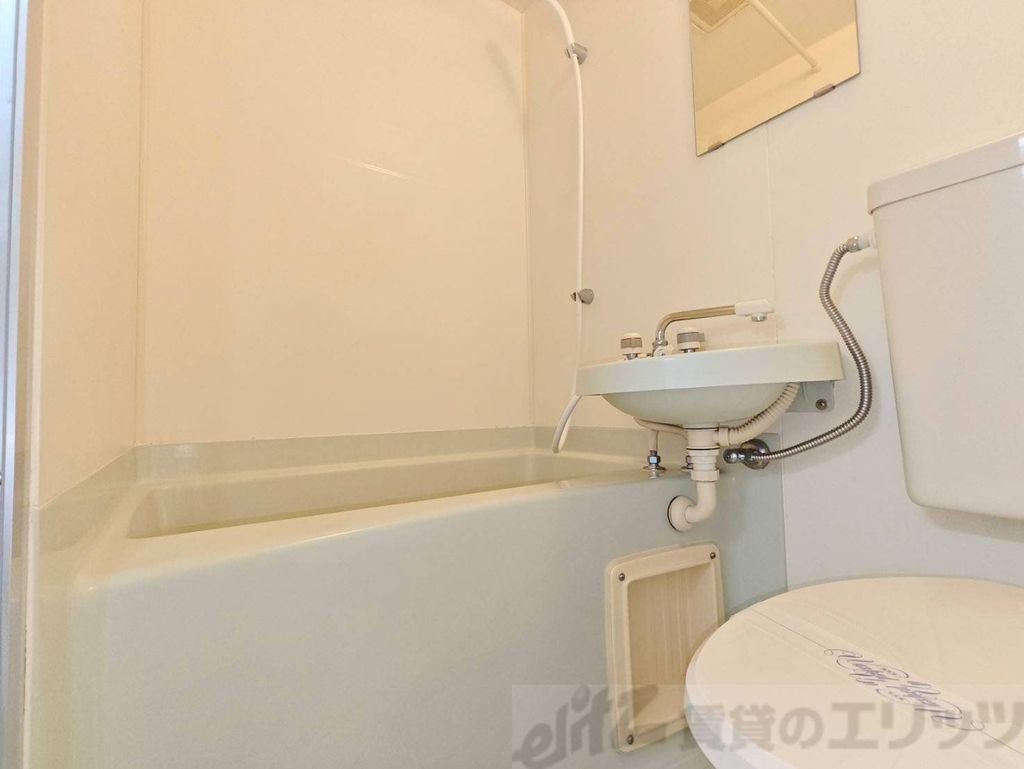 バス・シャワールーム　バス