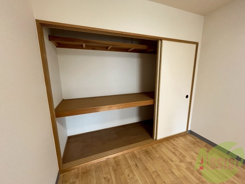 収納　こちらは収納です。物をしまう事ができますね！