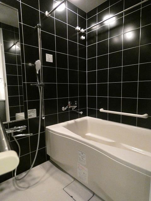 バス・シャワールーム　バス※別部屋参考写真