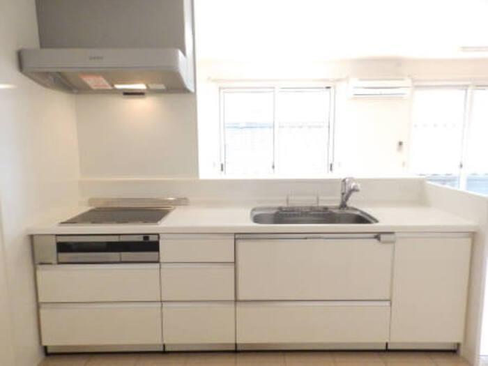 キッチン　対面式システムキッチン