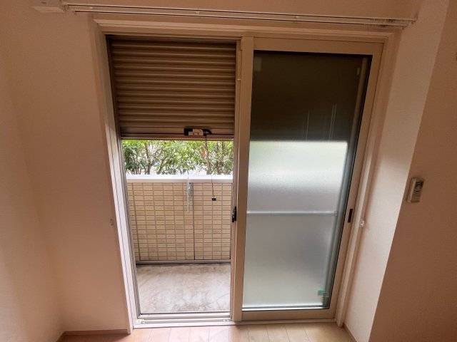 その他　同建物内、別のお部屋の参考写真になります。