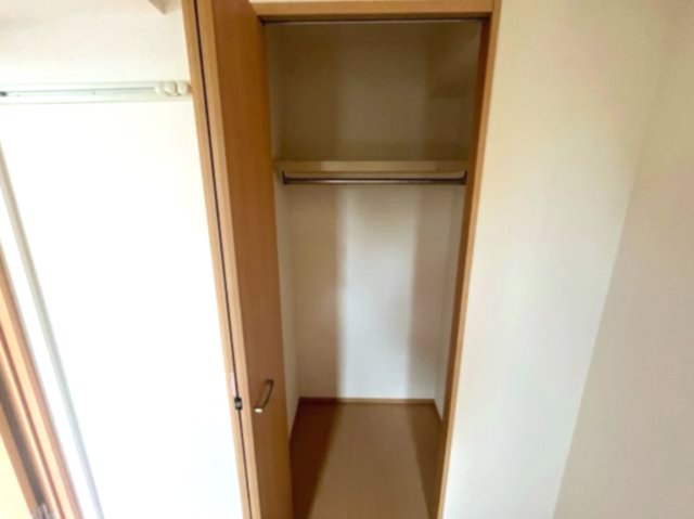 収納　同建物内、別のお部屋の参考写真になります。