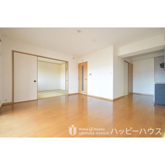 居室・リビング　※別部屋写真。現況優先※