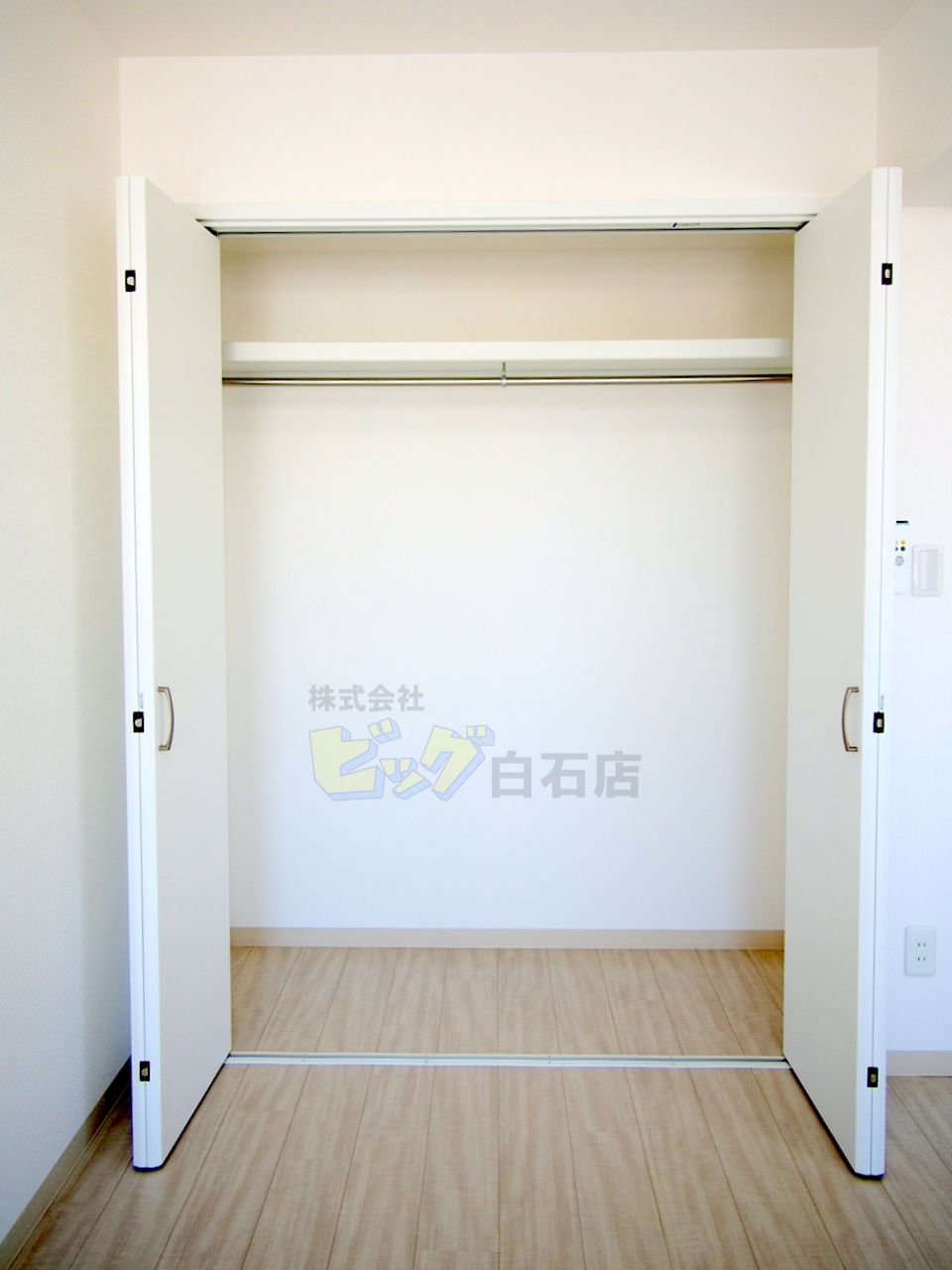 収納　広々クローゼット完備しています♪