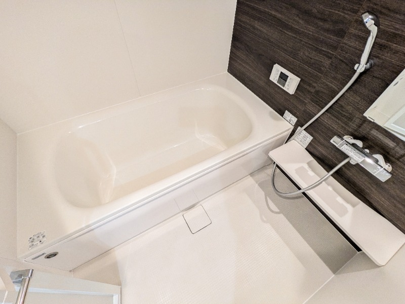 バス・シャワールーム　図面と現状に相違がある場合には現状を優先