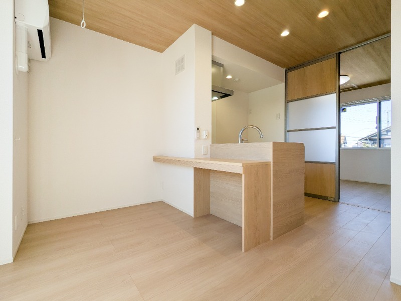 居室・リビング　図面と現状に相違がある場合には現状を優先