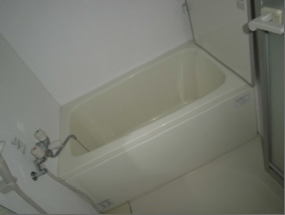 バス・シャワールーム　他号室の写真です