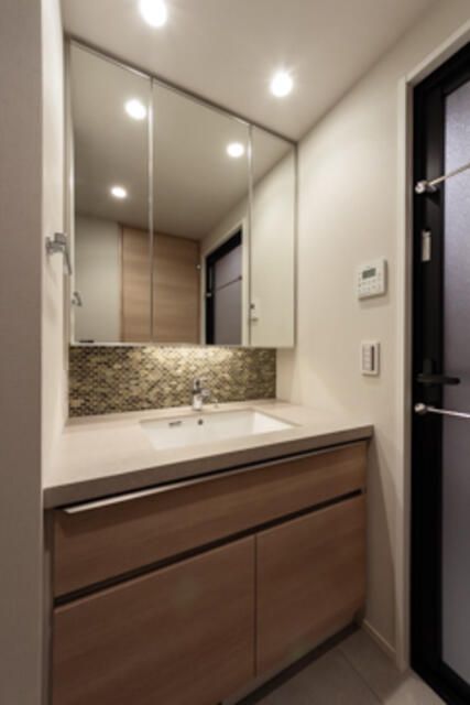 洗面設備　参考写真です