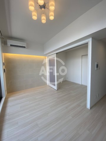 居室・リビング　プレジオ弁天町EURO（プレジオ弁天町ユーロ）　リビング