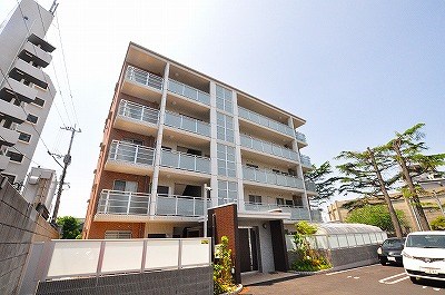 建物外観　★外観★