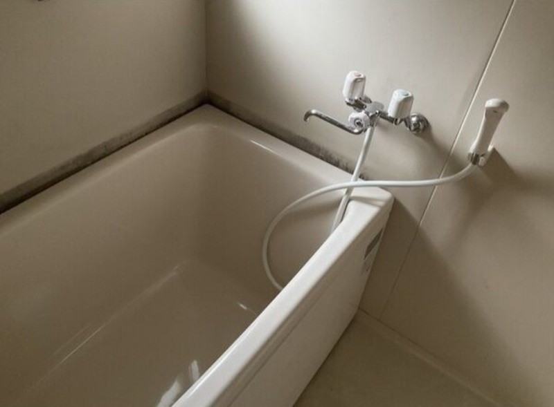 バス・シャワールーム　図面と現状に相違がある場合には現状を優先