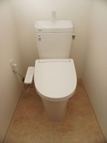 トイレ　トイレ