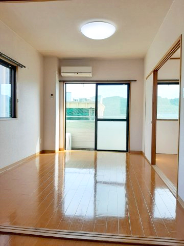 居室・リビング　2021年10月撮影