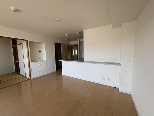 居室・リビング　リビングダイニングキッチン約１７．７畳