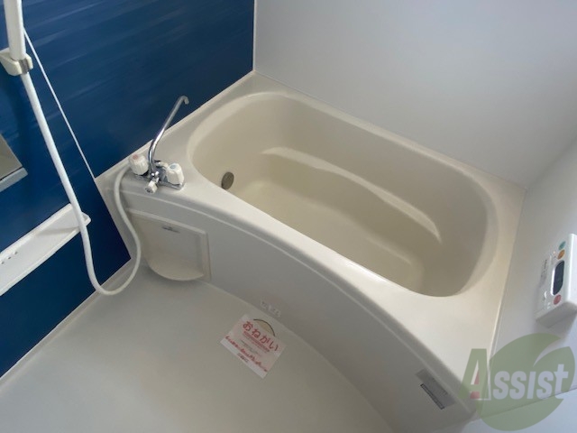 バス・シャワールーム　ここでゆっくり一日の疲れをとってください。