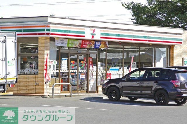 コンビニ　セブンイレブン薮塚運動公園前店（コンビニ）まで540m