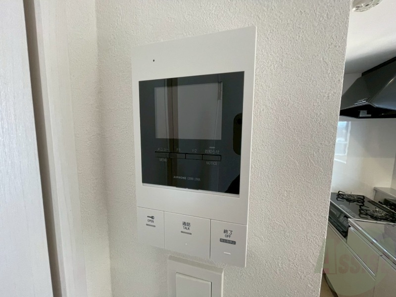 セキュリティ　モニタ付インターホンでセキュリティ面も安心です。