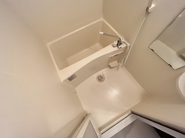 バス・シャワールーム　きれいなお風呂です