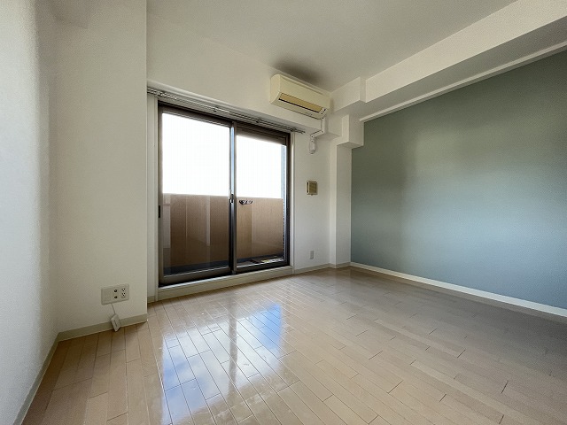 その他部屋・スペース　落ち着いて過ごせるお部屋なので、寝室にいかがでしょうか