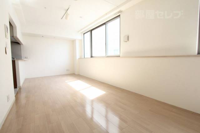 居室・リビング　同タイプの写真です。