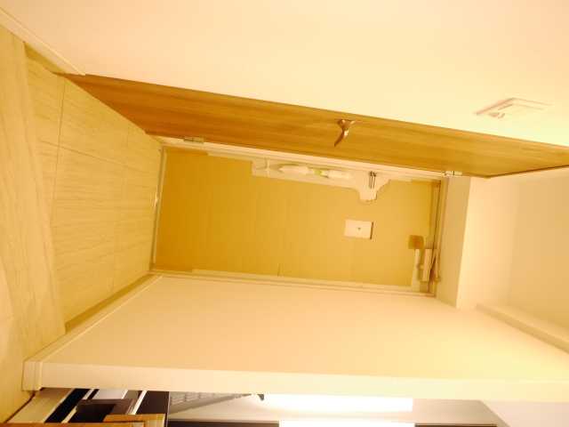 玄関　THE AXIS KOJIMACHI