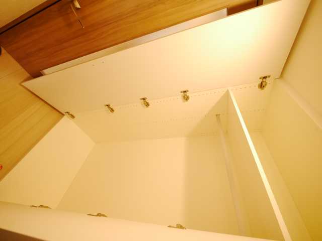 収納　THE AXIS KOJIMACHI