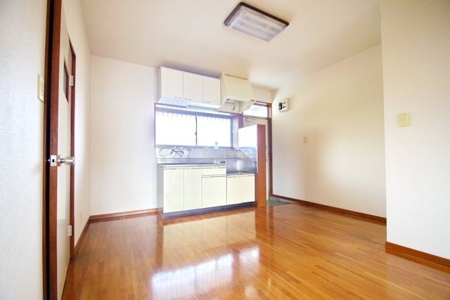 居室・リビング　★お部屋探しはタウンハウジング稲田堤店まで★