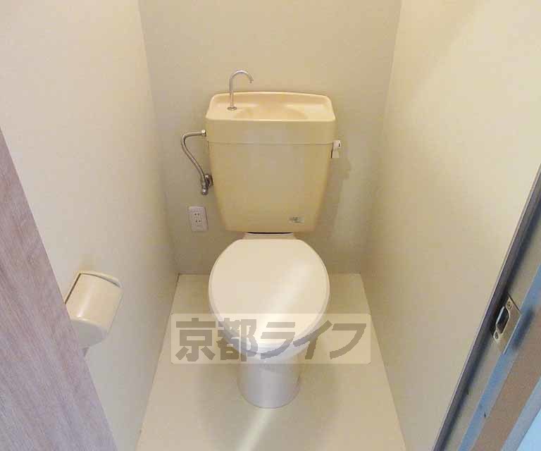 トイレ　清潔感のあるトイレです