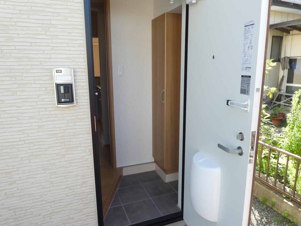 玄関　鍵はデジタルキー☆