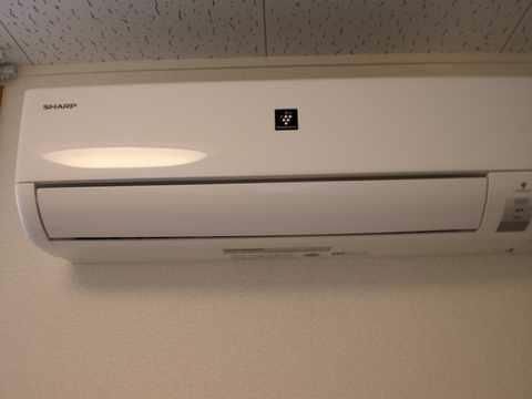 その他　エアコン付き