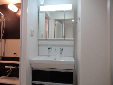 洗面設備　洗髪洗面化粧台