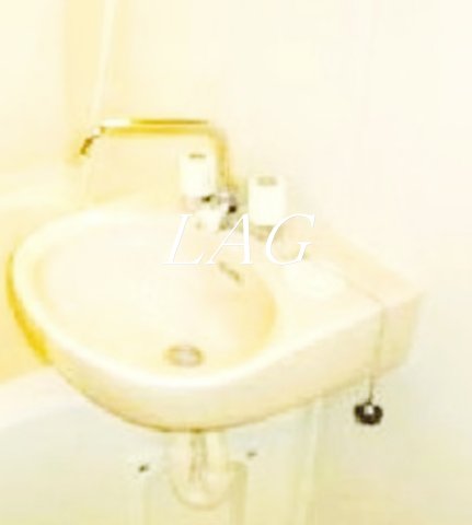 洗面設備　洗面台です。